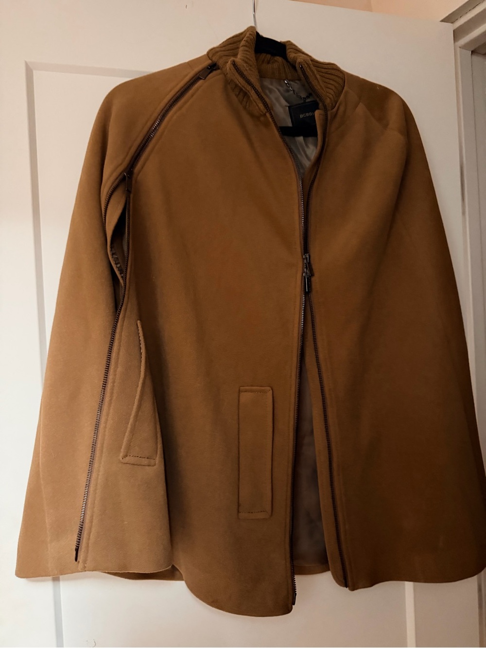 Women’s Camel Zip-Front Jacket